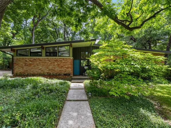 989 N Rustic Cir, Dallas, TX 75218