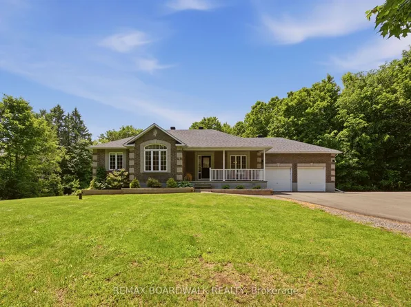 289 Timberwood Dr, Beckwith, ON K7C 0C4