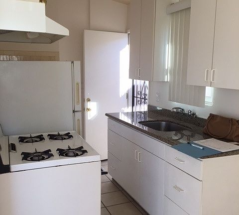 5th image of 1403 Grand Ave