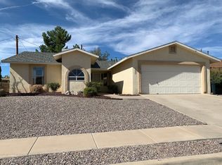 1027 Heather Cir, Las Cruces, NM 88005