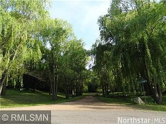 4th image of 7395 Farmhill Dr