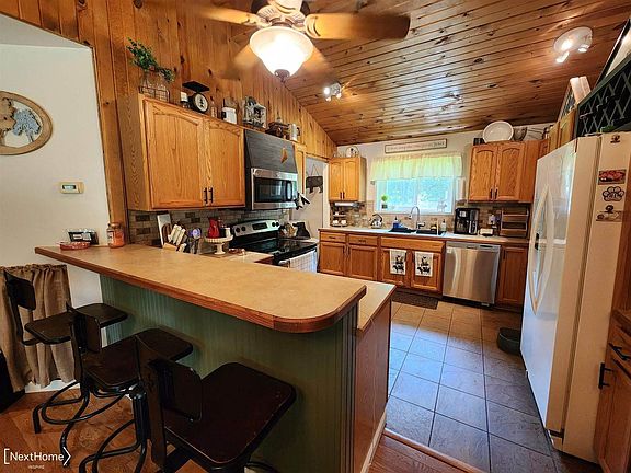 4th image of 4302 Baker Rd