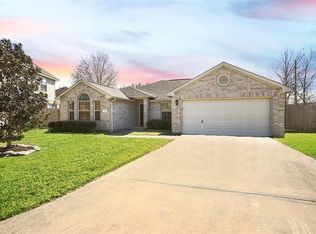 12011 Lois Ln, Pinehurst, TX 77362