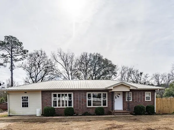 4597 Graves Hwy, Dawson, GA 39842