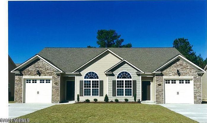 1st image of 3317A Ellsworth Dr