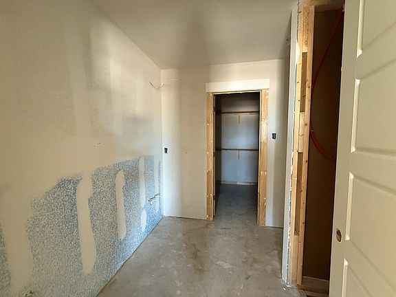5th image of 3144 Forest Hill Dr