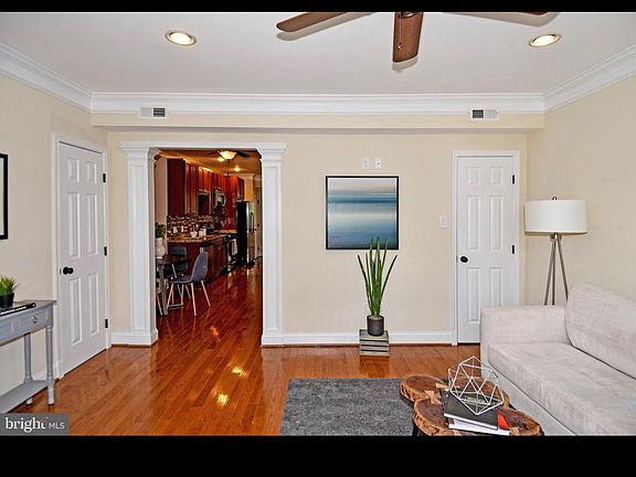 3rd image of 421 Evarts St NE APT 1