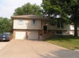 4217 SE Ohio Ct, Topeka, KS 66609