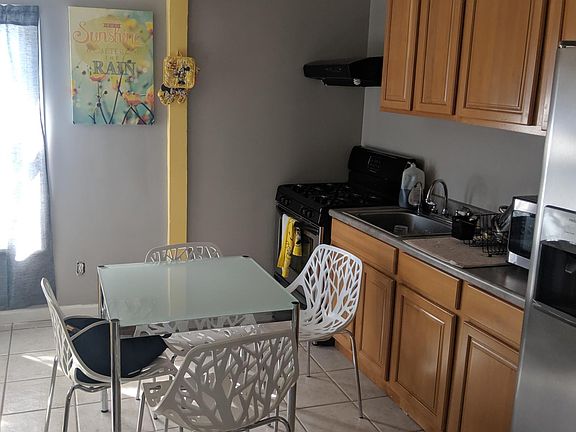 3rd image of 7 Dongan St #1