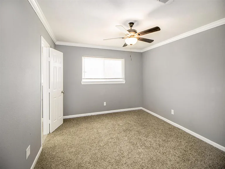 16271 Hamshire Rd — Photo 31