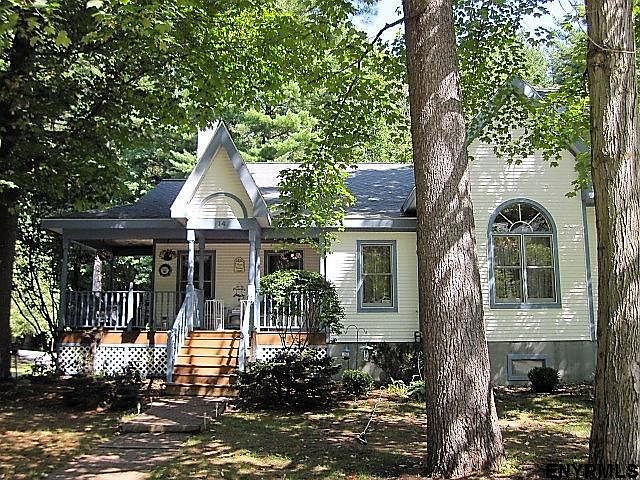 1st image of 14 Sarazen St