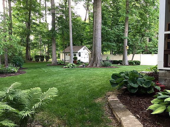 5th image of 5228 Bracken Dr
