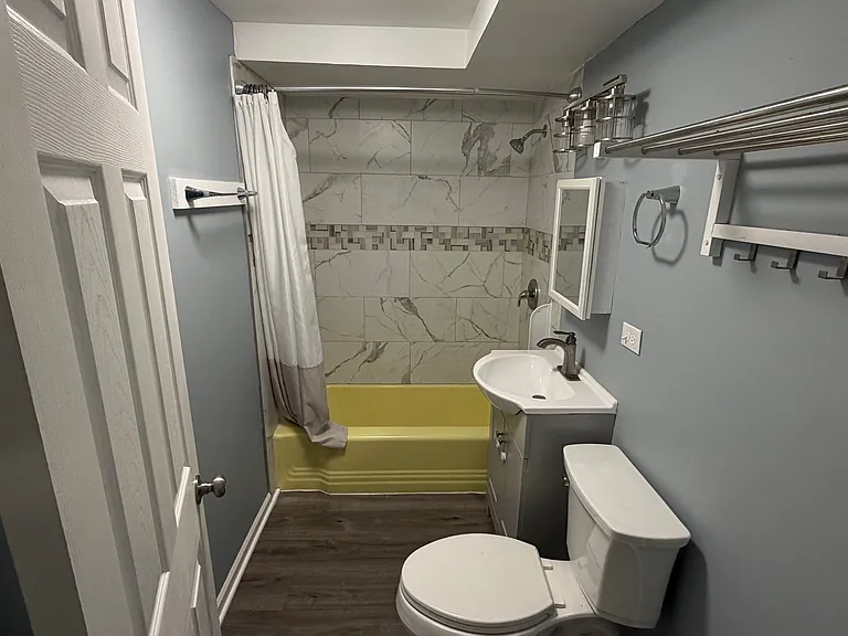 5401 S Wood St #1 — Photo 20
