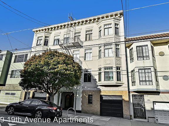 4th image of 229 19th Ave #4