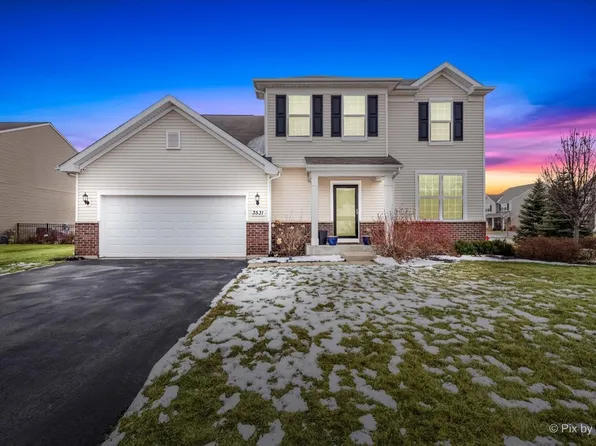 3531 Crestwood Ln, Carpentersville, IL 60110