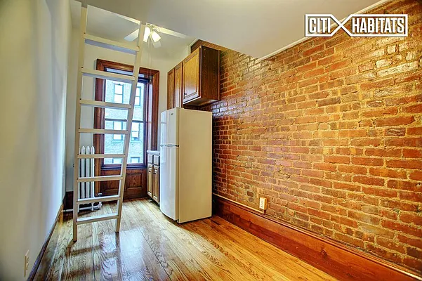 Rented by Citi Habitats | media 7