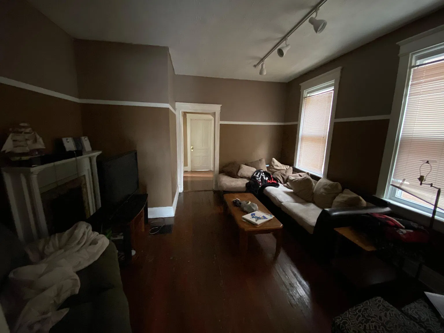 3 bed, 1344 sqft, $2,150 — Photo 4