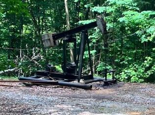 Kenneth Linder Coyote Ln, Livingston, TN 38570