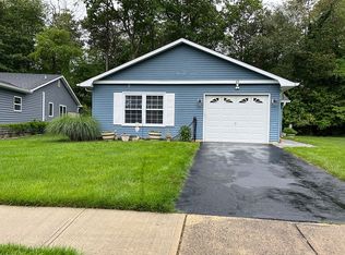 13 Brenner Ct, Brick, NJ 08724