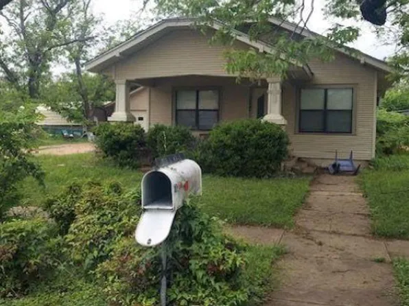 1600 S Wall St, Brady, TX 76825