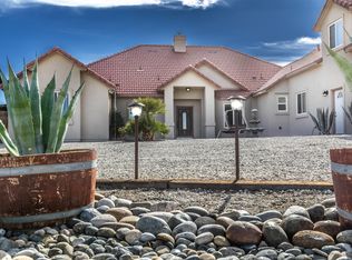 16092 Knoll Dr, California City, CA 93505
