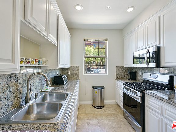 4th image of 3501 S Tilden Ave #1