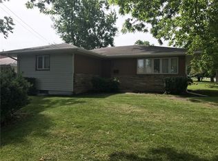 3325 E 29th St, Des Moines, IA 50317
