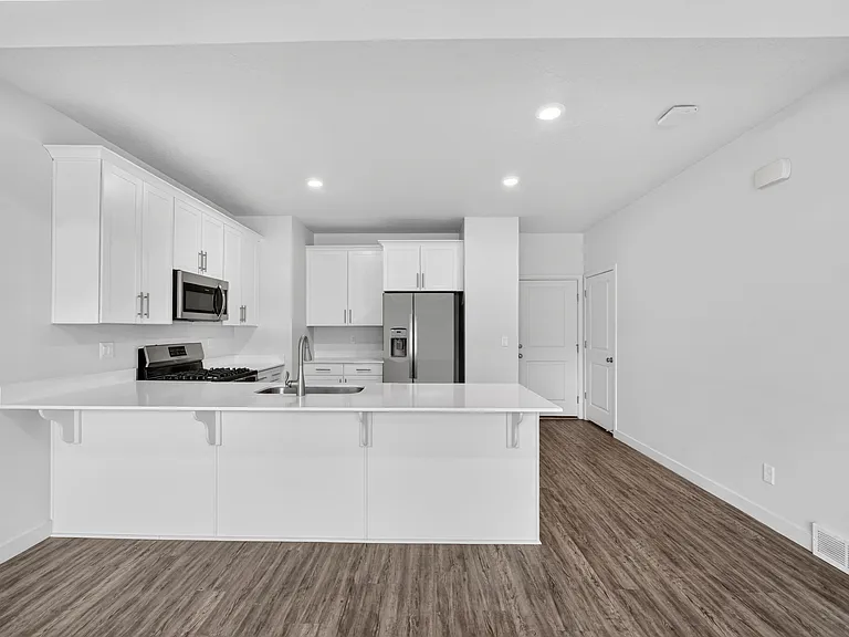3776 W Soft Whisper Way — Photo 8