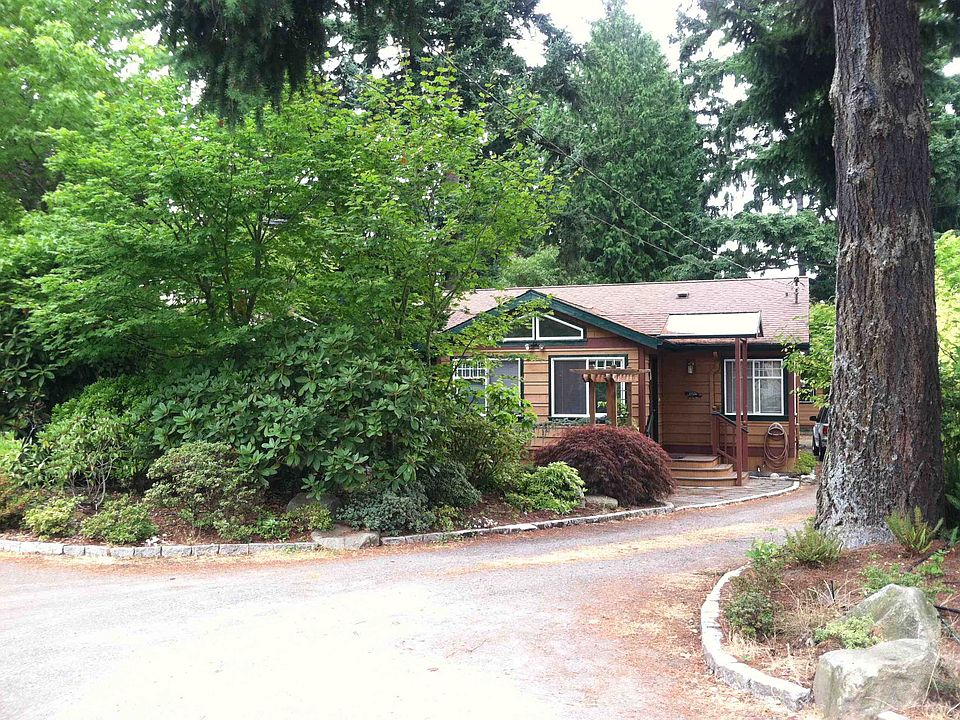 1st image of 10526 20th Ave NE