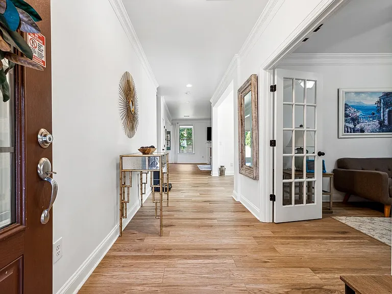 5860 Bluff Heights Dr — Photo 1