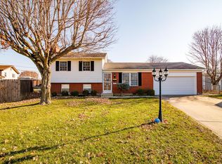 228 Oakdale Ct, West Jefferson, OH 43162