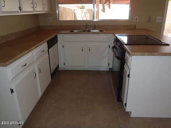 4th image of 8471 N 54th Ln