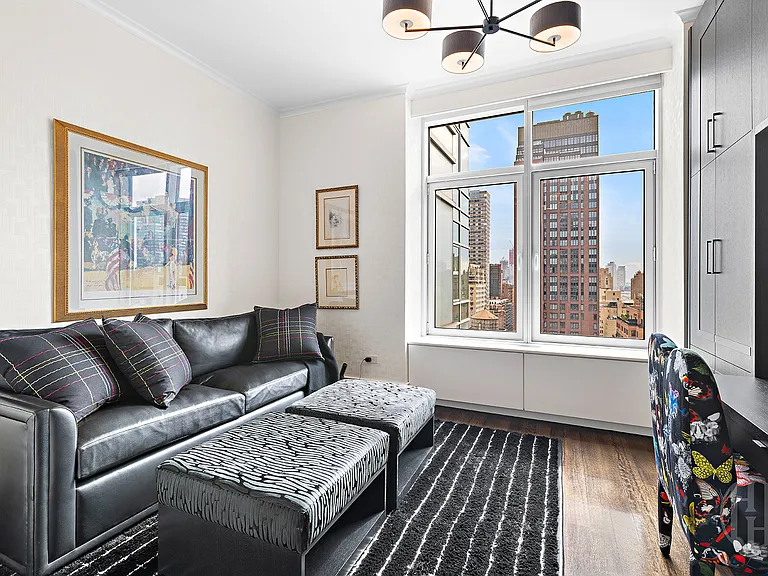 310 E 53rd St #16C — Photo 11