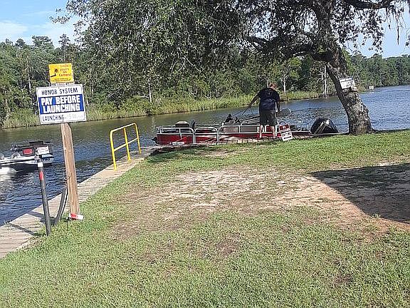 2nd image of 8188 Fish Camp Rd