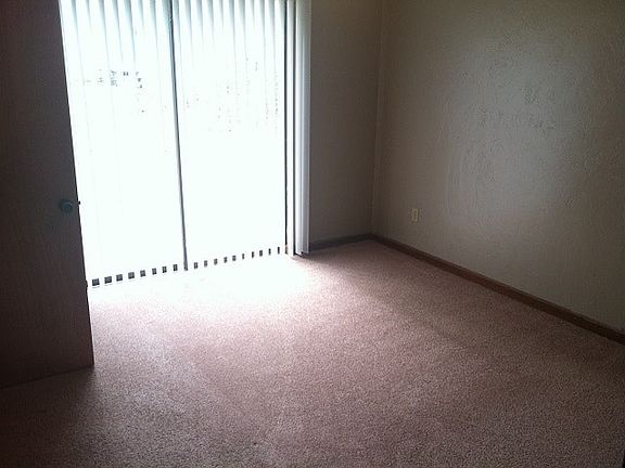 3rd image of 301 Dixie Dr APT F3