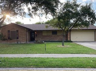 410 Haroldson Dr, Corpus Christi, TX 78412