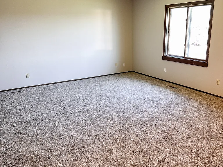 5534 W Michigan Ave — Photo 2