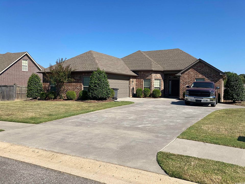 1st image of 34 Southpointe Dr