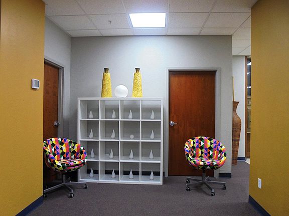 4th image of 120 W Lasalle Ave #3205676