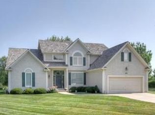 19904 W 99th Ct, Lenexa, KS 66220