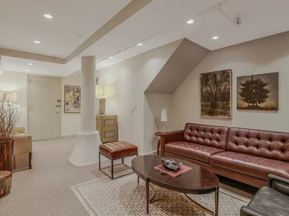 155 West 15th Street image 16 of 22