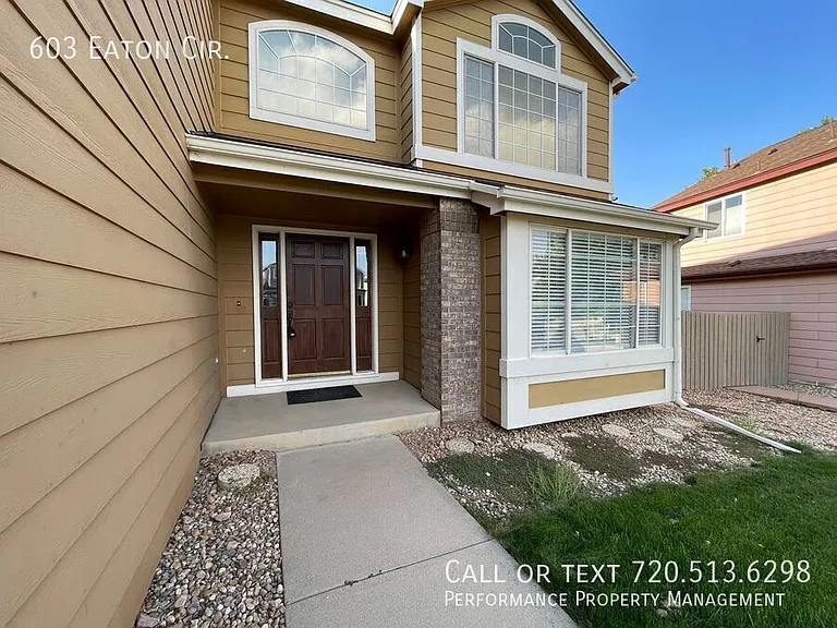 603 Eaton Cir — Photo 3