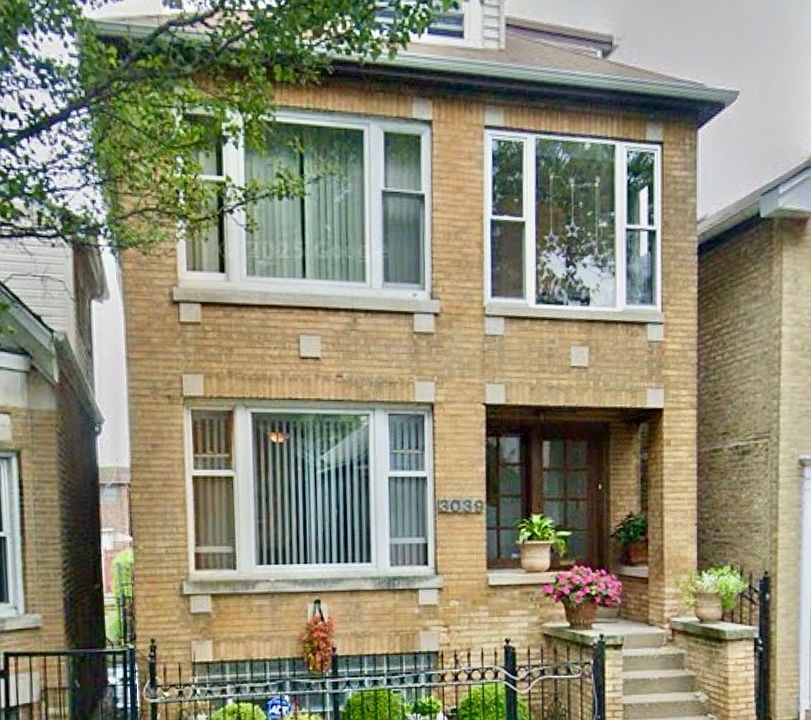 1st image of 3039 S Lowe Ave