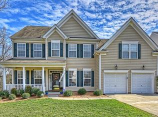 7932 Woodmere Dr, Harrisburg, NC 28075