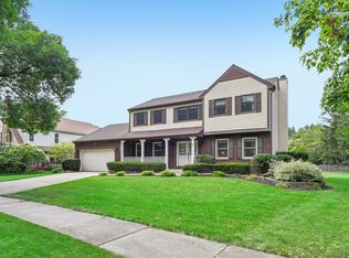 1161 Sequoia Rd, Naperville, IL 60540