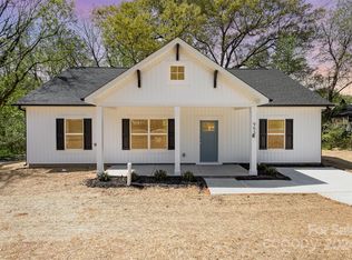 953 Mars St, Gastonia, NC 28052