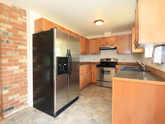 2nd image of 346 142nd Ave SW
