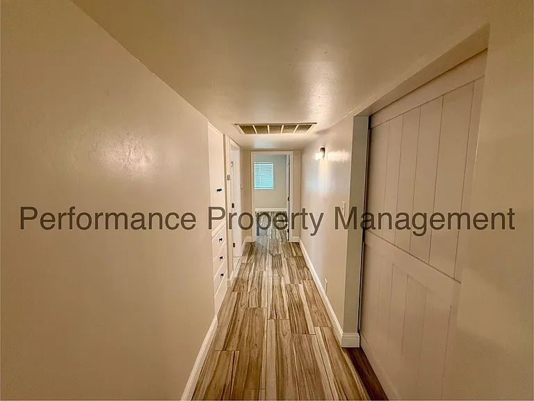2401 Kayoming Way — Photo 11