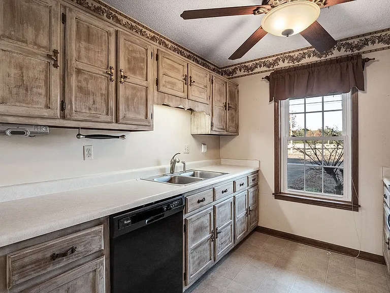 509 Shelton Rd — Photo 24