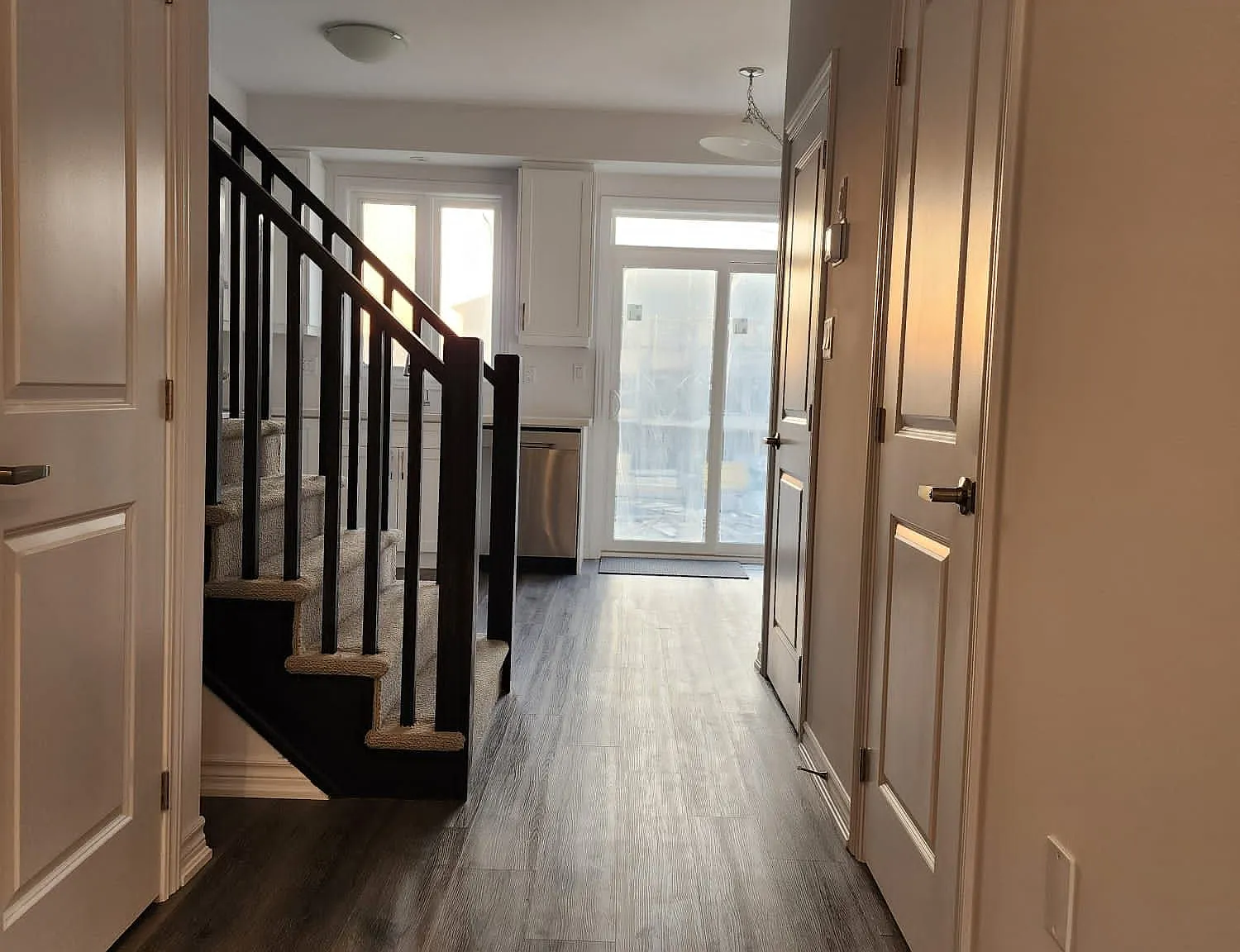 3 bed, $2,300 — Photo 4